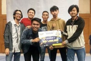 Tim Uniku Juara 1Mobile Legends Campus Championship